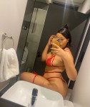 mirror me mirror me